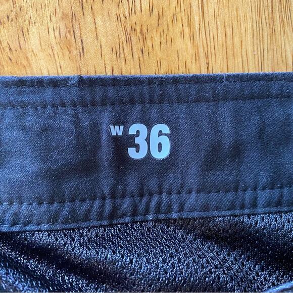 Goodfellow & Co Men’s Hybrid Swim Shorts 9” Inseam Size 36 Leaf Print Dark Grey - Picture 9 of 10